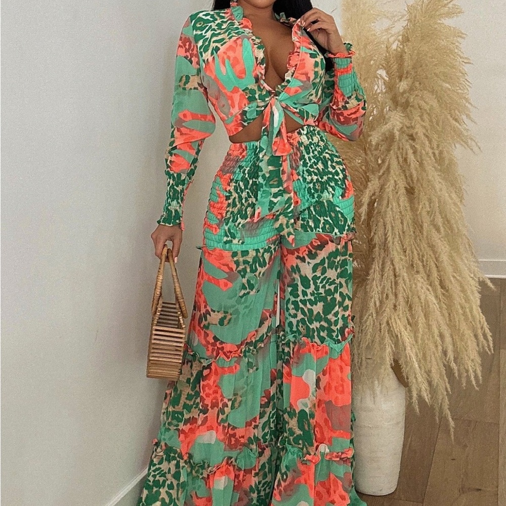 Pant set Long Sleeve Top with Matching Wide Leg pants-Green Multi